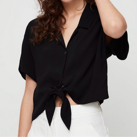 Aritzia Huang Blouse - Picture 3 of 5